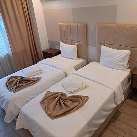 Artemis Hotell Băile Herculane Exteriör bild